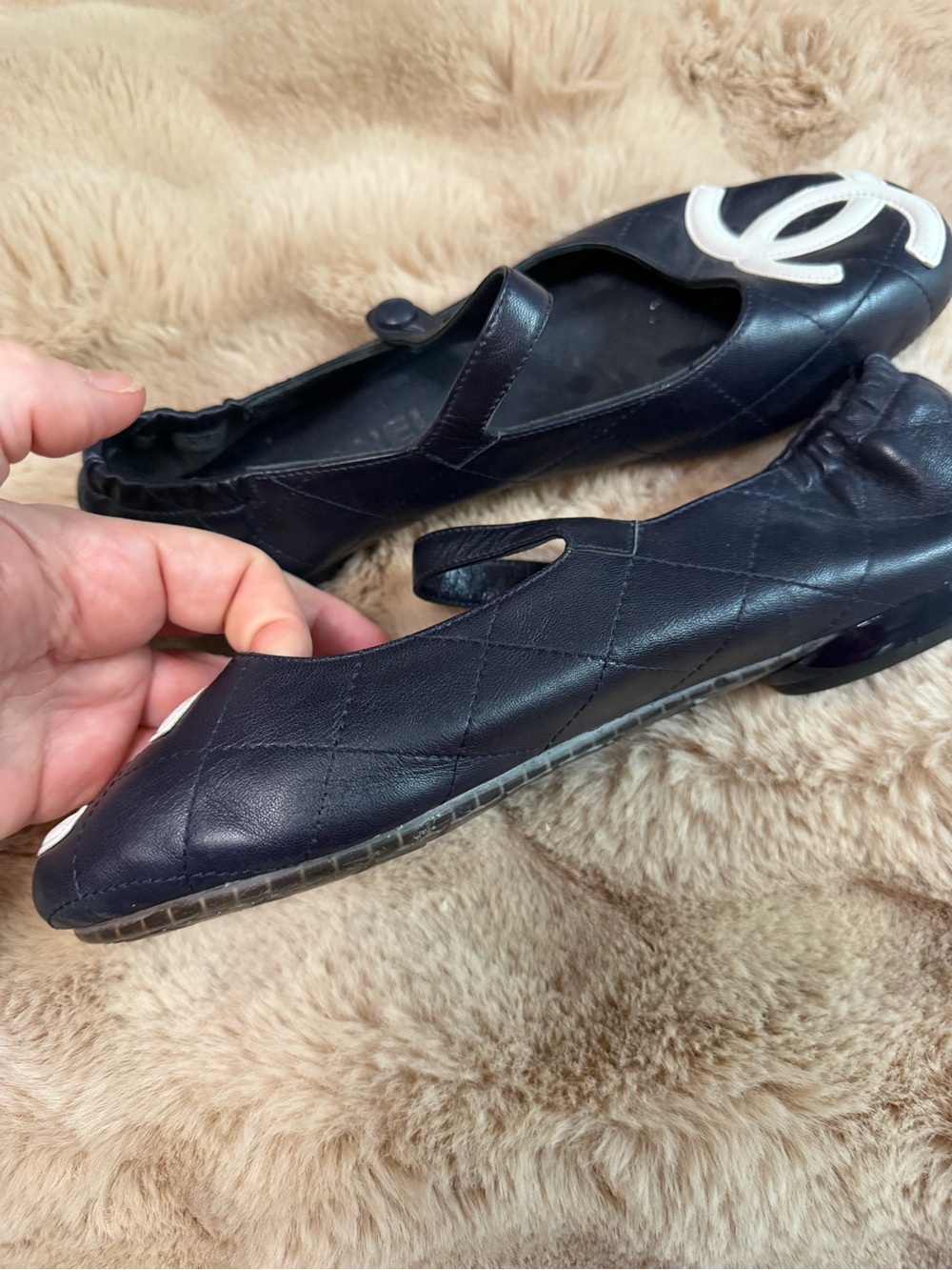 Authentic Chanel Navy Quilted Leather CC Mary Jane Flats EU 37 - Picture 7 of 16